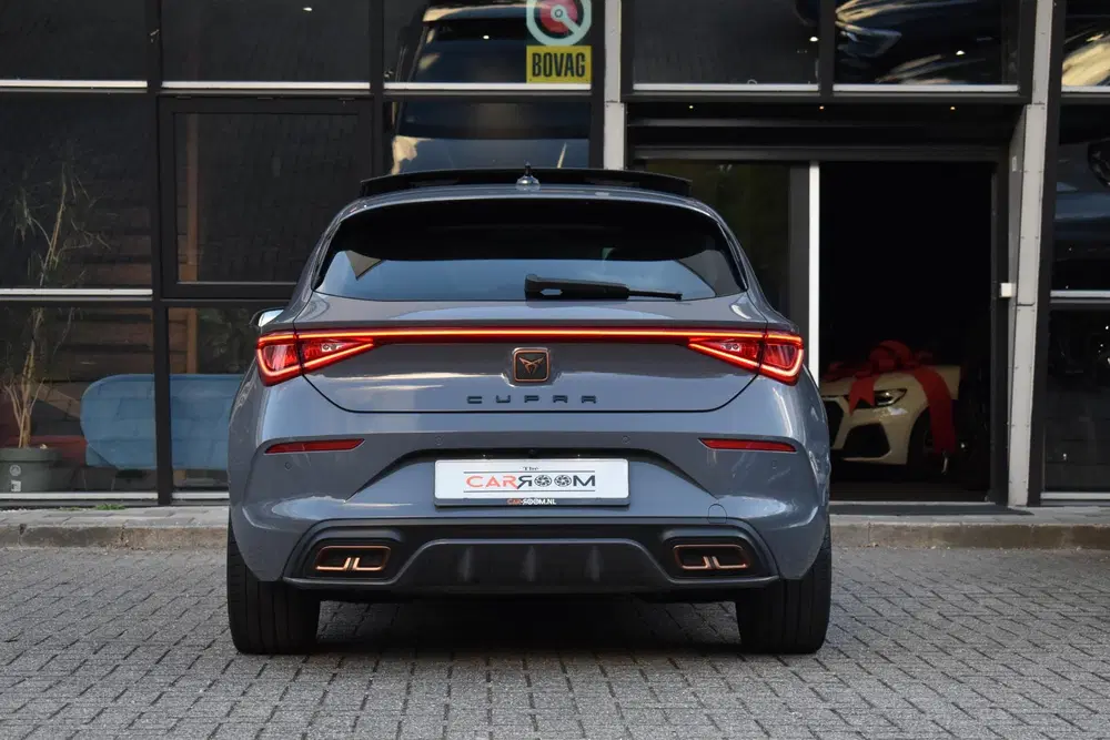 Cupra Leon 1.4 e-Hybrid VZ Copper Edition 245PK Pano uit 2022, foto 6