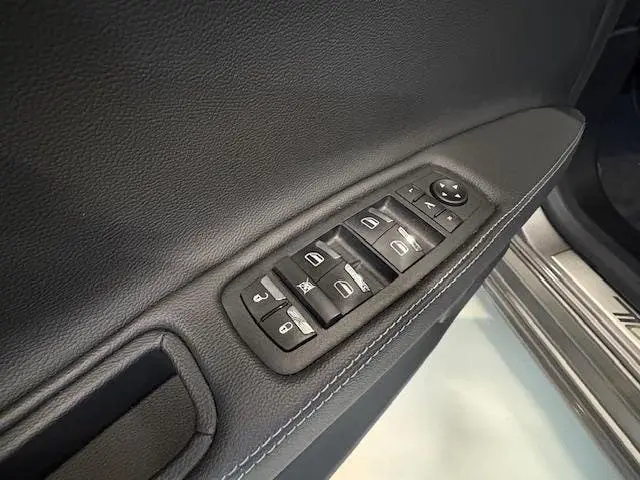 Maserati Ghibli 330pk Hybrid GT uit 2022, foto 13