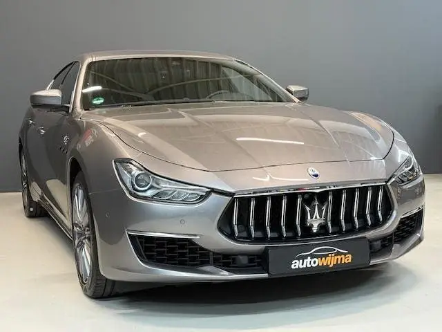 Maserati Ghibli 330pk Hybrid GT uit 2022, foto 6