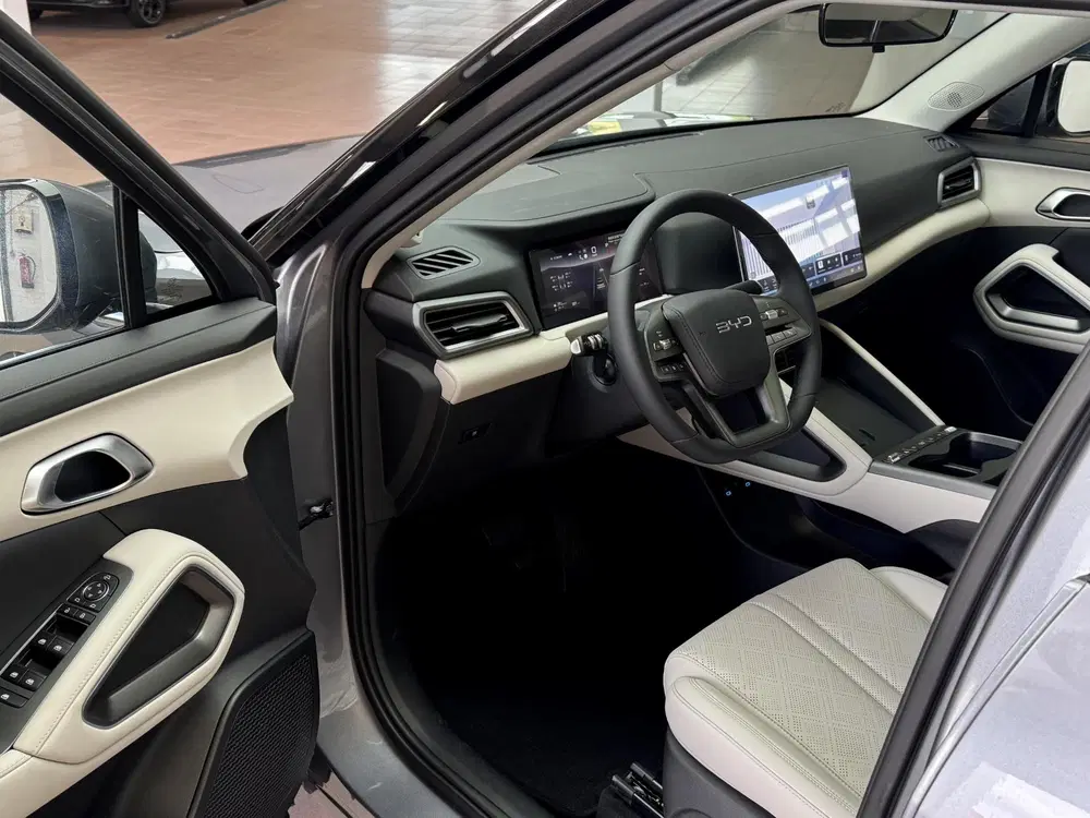BYD Atto 2 1.5 DM-i Boost uit 2026, foto 2
