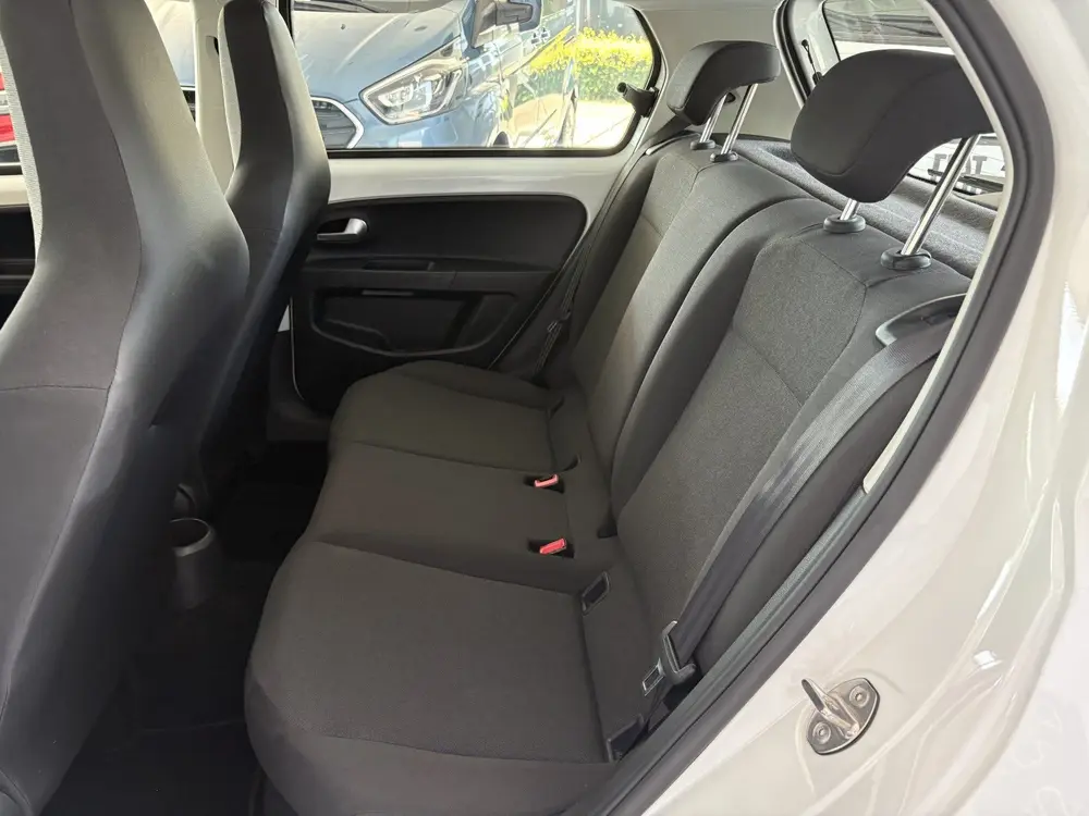 Volkswagen Up! 1.0 Airco - Bluetooth - Radio - Led verlichti uit 2023, foto 14
