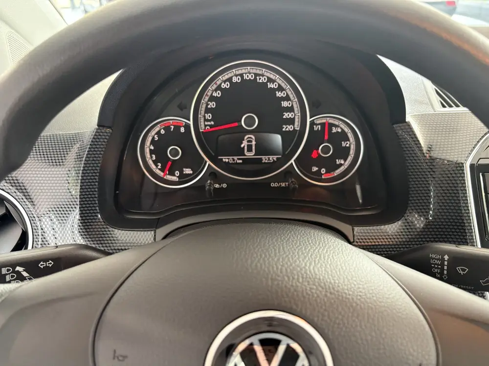 Volkswagen Up! 1.0 Airco - Bluetooth - Radio - Led verlichti uit 2023, foto 9