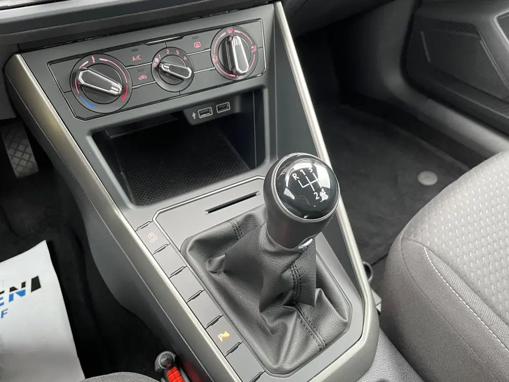 Volkswagen Polo 1.0 TSI Comfortline NLAuto/Navigatie/Adaptiv uit 2019, foto 14