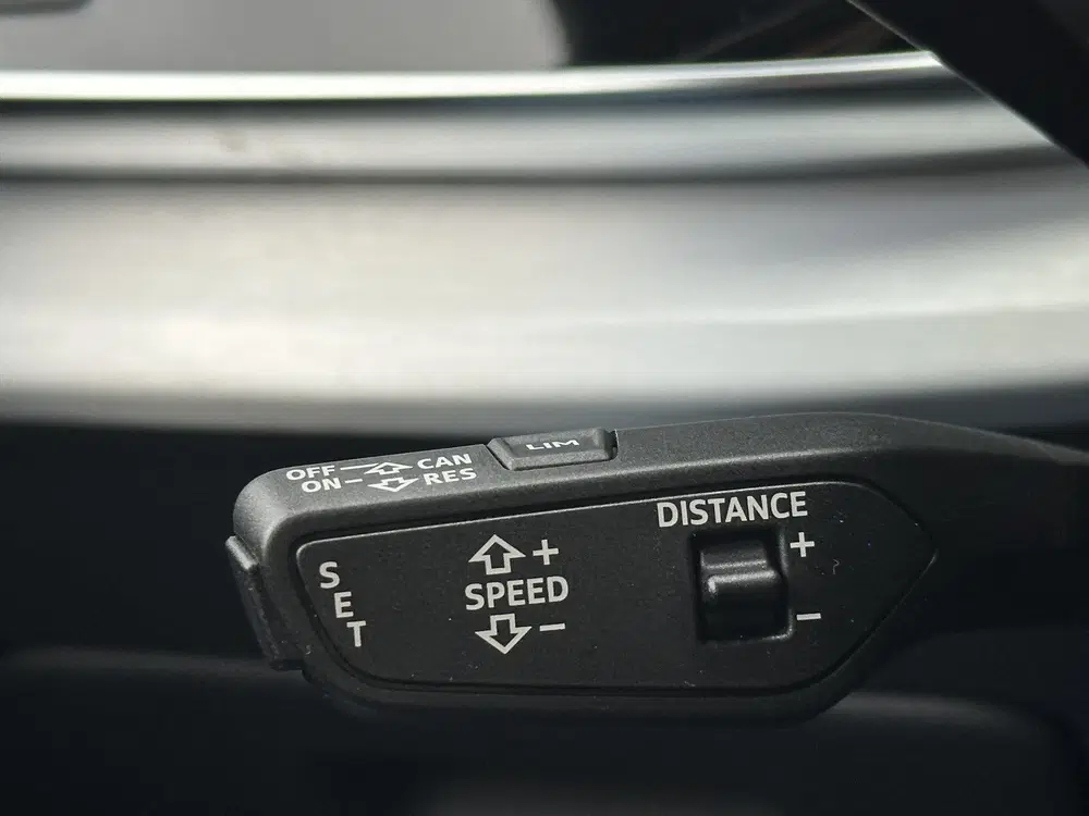 Audi Q8 55 TFSI e quattro Pro Line S-Line uit 2020, foto 18
