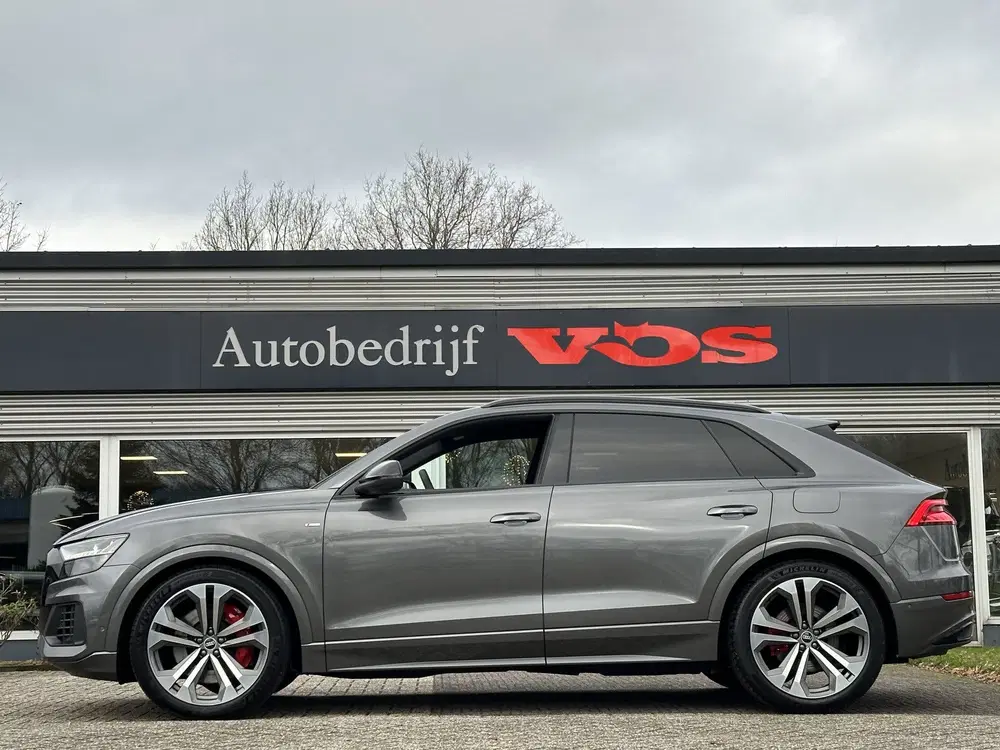 Audi Q8 55 TFSI e quattro Pro Line S-Line uit 2020, foto 3