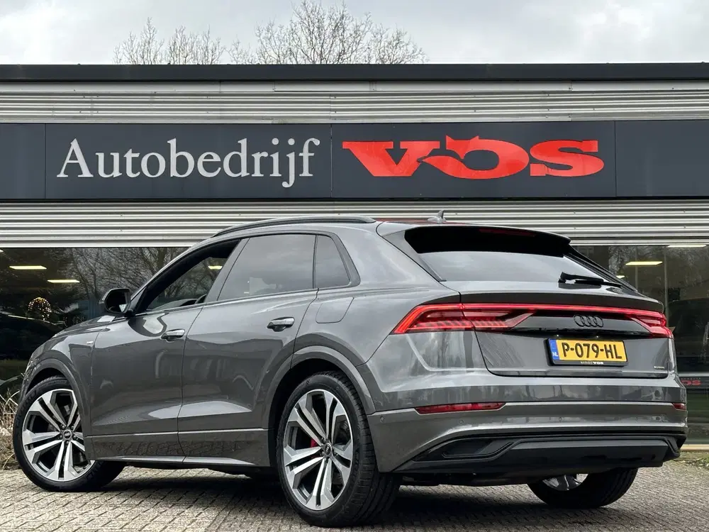 Audi Q8 55 TFSI e quattro Pro Line S-Line uit 2020, foto 5