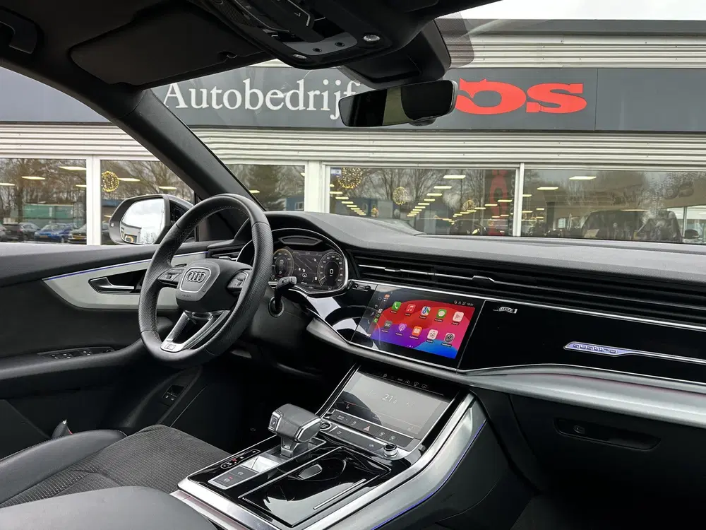 Audi Q8 55 TFSI e quattro Pro Line S-Line uit 2020, foto 8