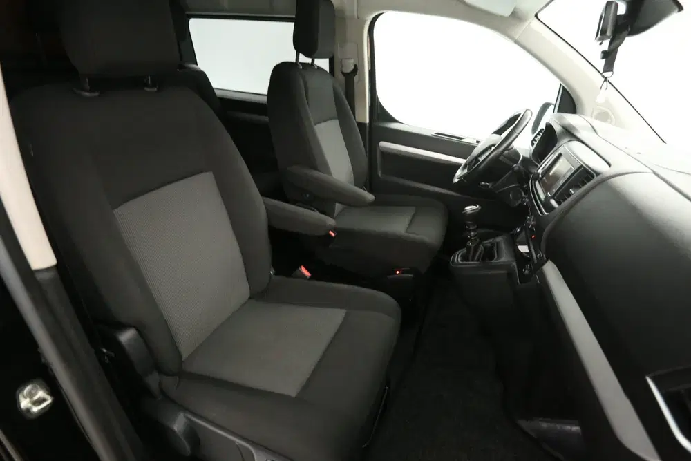 Citroën Jumpy 2.0 BlueHDI 144PK L3H1 uit 2022, foto 12