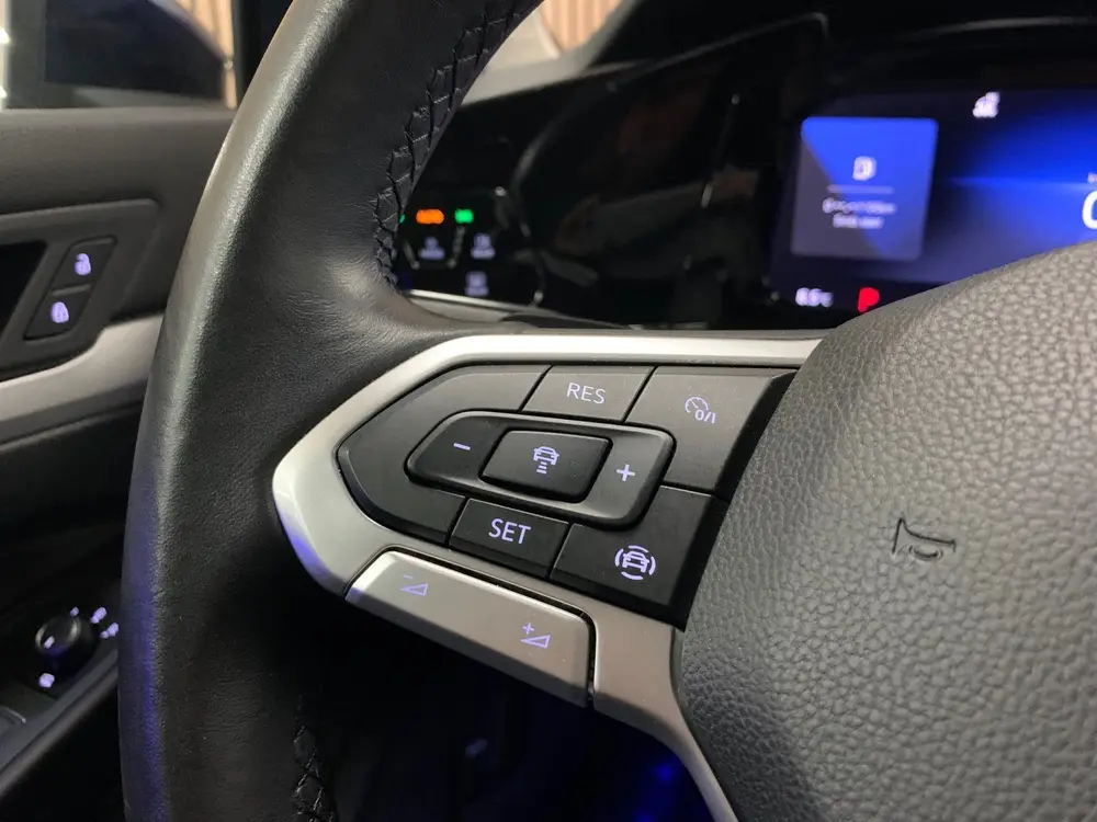 Volkswagen Golf 1.5 eTSI R-Line|LED|Automaat|Sfeerverlichtin uit 2020, foto 20