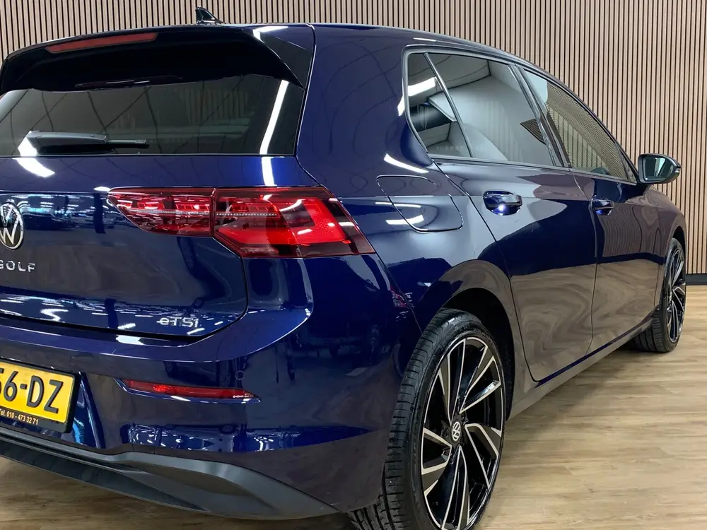 Volkswagen Golf 1.5 eTSI R-Line|LED|Automaat|Sfeerverlichtin uit 2020, foto 3