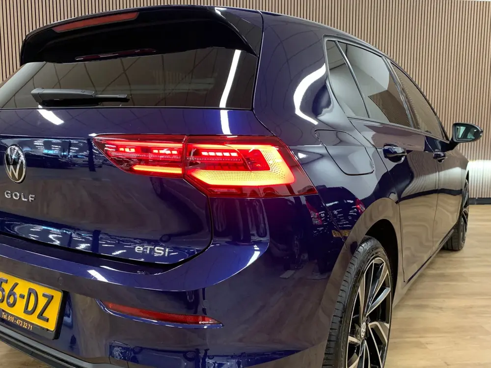 Volkswagen Golf 1.5 eTSI R-Line|LED|Automaat|Sfeerverlichtin uit 2020, foto 4