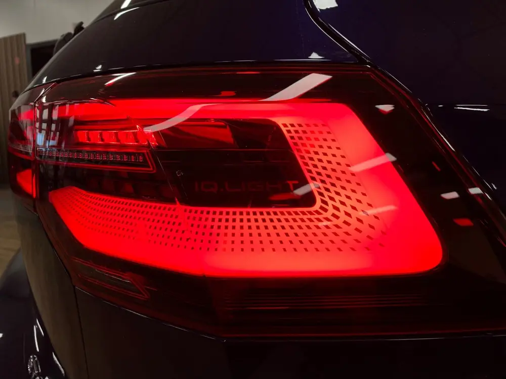 Volkswagen Golf 1.5 eTSI R-Line|LED|Automaat|Sfeerverlichtin uit 2020, foto 6