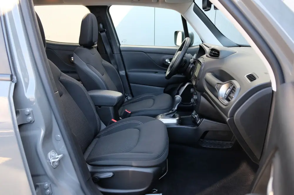 Jeep Renegade 1.3T automaat Panodak/NardoGrey uit 2020, foto 7