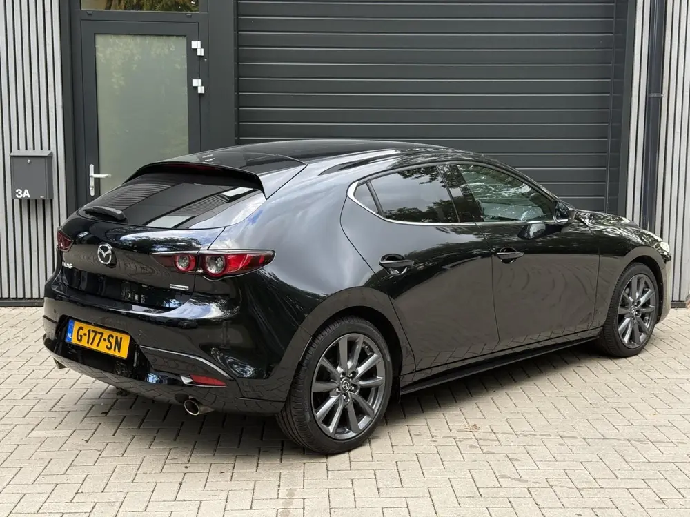 Mazda 3 2.0 e-SkyActiv-G M Hybrid 122 Luxury l Car uit 2019, foto 4