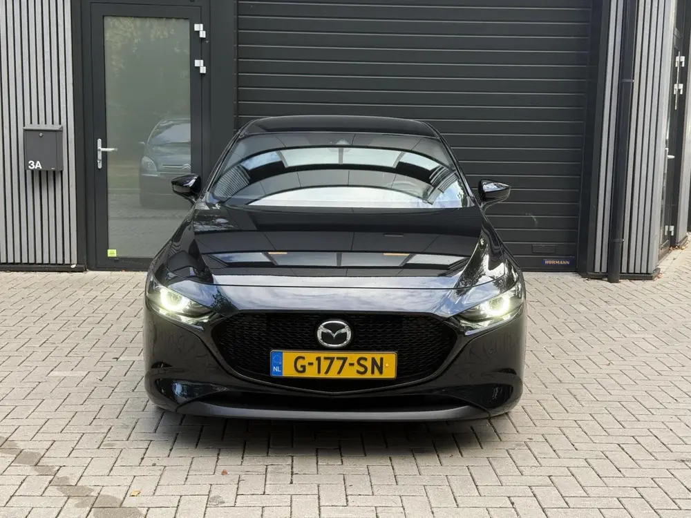 Mazda 3 2.0 e-SkyActiv-G M Hybrid 122 Luxury l Car uit 2019, foto 8