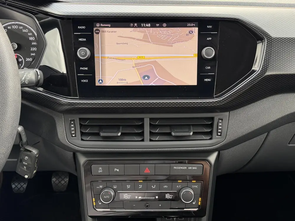 Volkswagen T-Cross 1.0 TSI Life Navi | ACC | PDC uit 2020, foto 17
