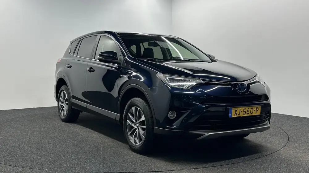 Toyota RAV4 2.5 Hybrid Dynamic ECC CRUISE LM. uit 2019, foto 3