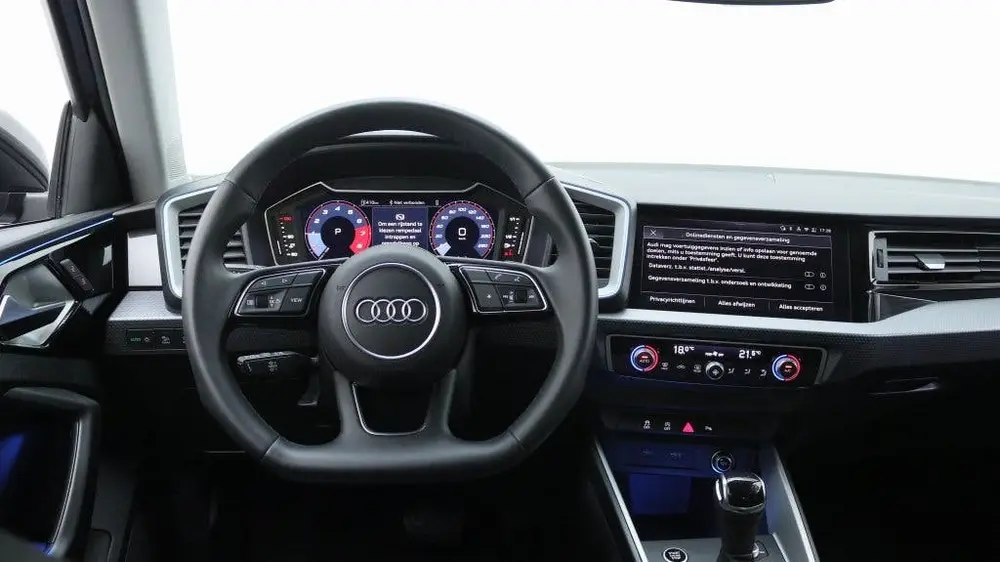 Audi A1 30 TFSI S Line Black Ed. uit 2025, foto 3