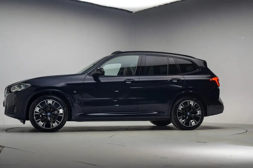 BMW iX3 80 kWh M-Sport High Executive Aut. [ Head uit 2022, foto 2