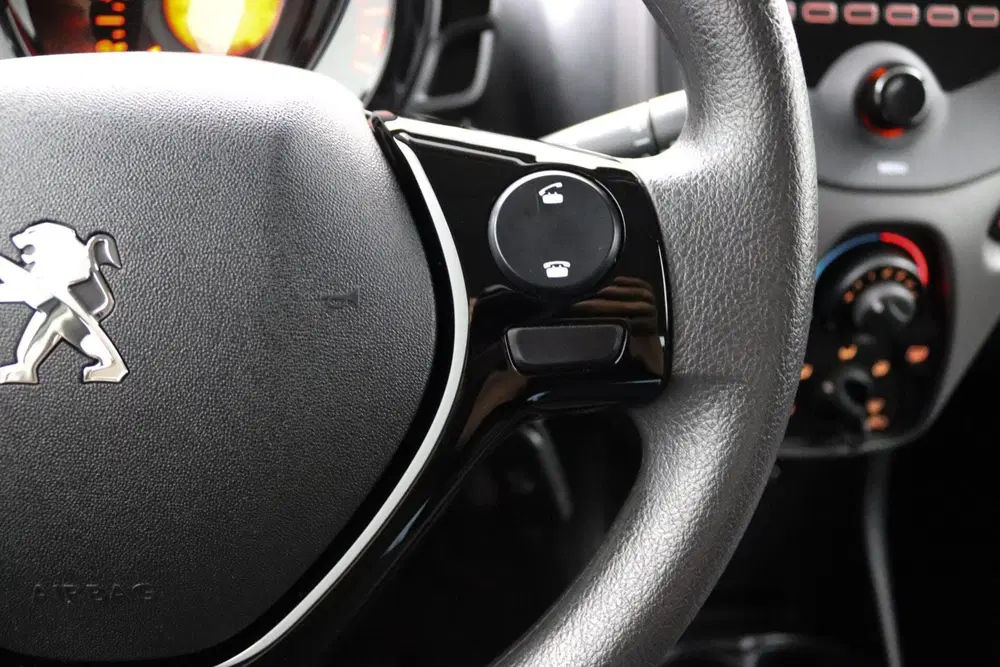 Peugeot 108 1.0 e-VTi Active uit 2021, foto 18