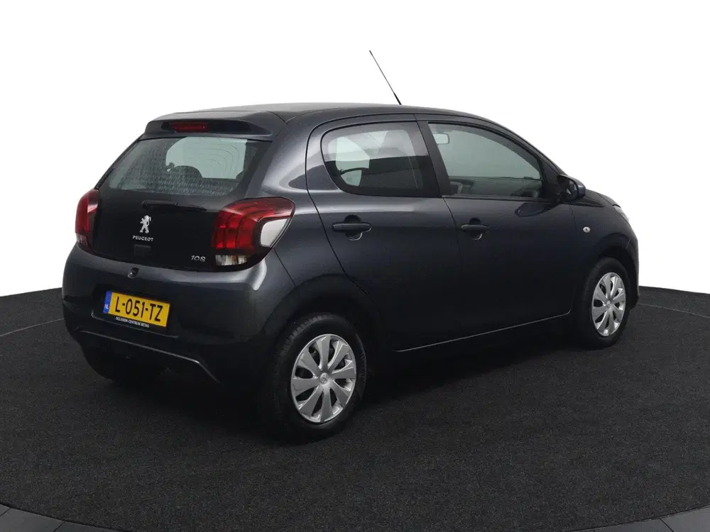 Peugeot 108 1.0 e-VTi Active uit 2021, foto 2