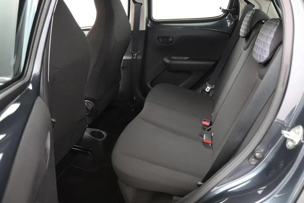Peugeot 108 1.0 e-VTi Active uit 2021, foto 5