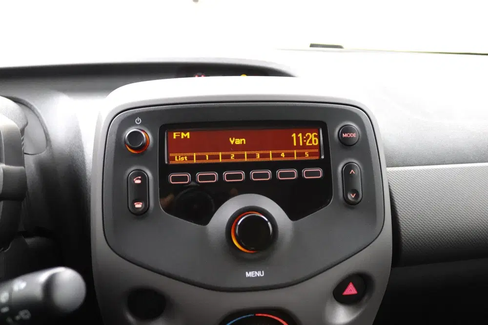 Peugeot 108 1.0 e-VTi Active uit 2021, foto 7