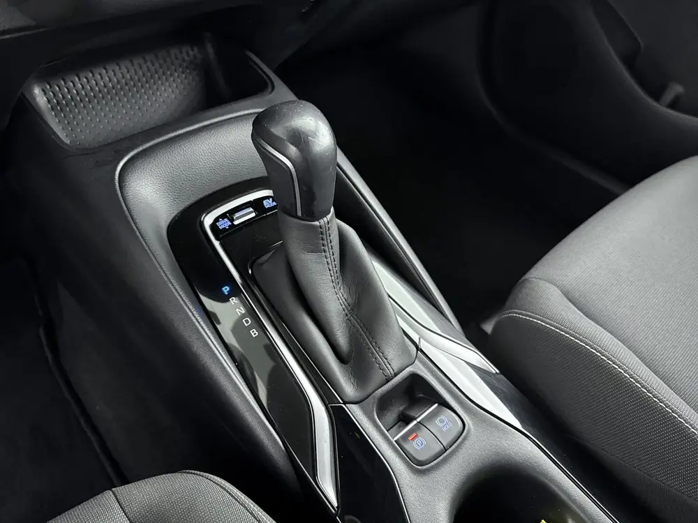 Toyota Corolla 1.8 Hybrid First Edition uit 2019, foto 11