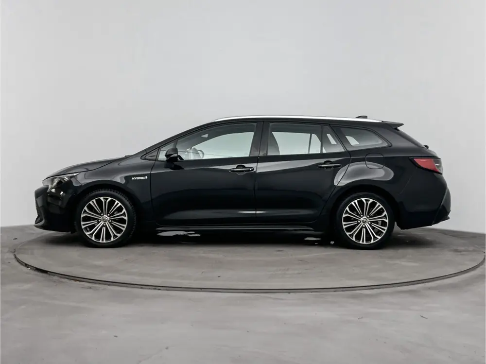 Toyota Corolla 1.8 Hybrid First Edition uit 2019, foto 3
