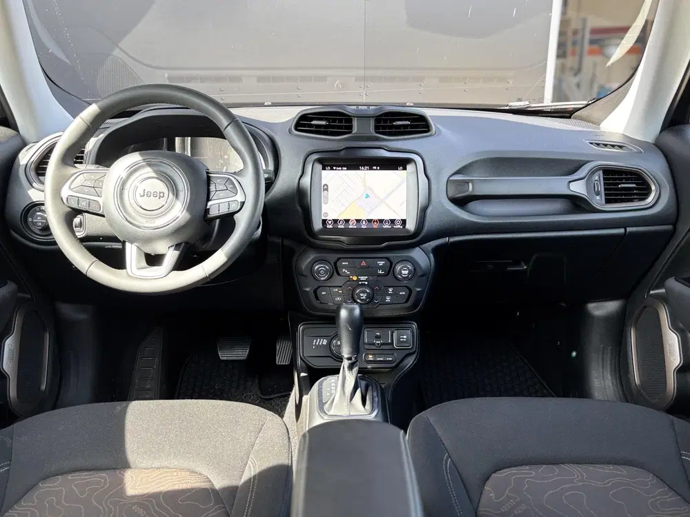 Jeep Renegade 4xe 240 Plug-in Hybrid Electric New Upland uit 2023, foto 5