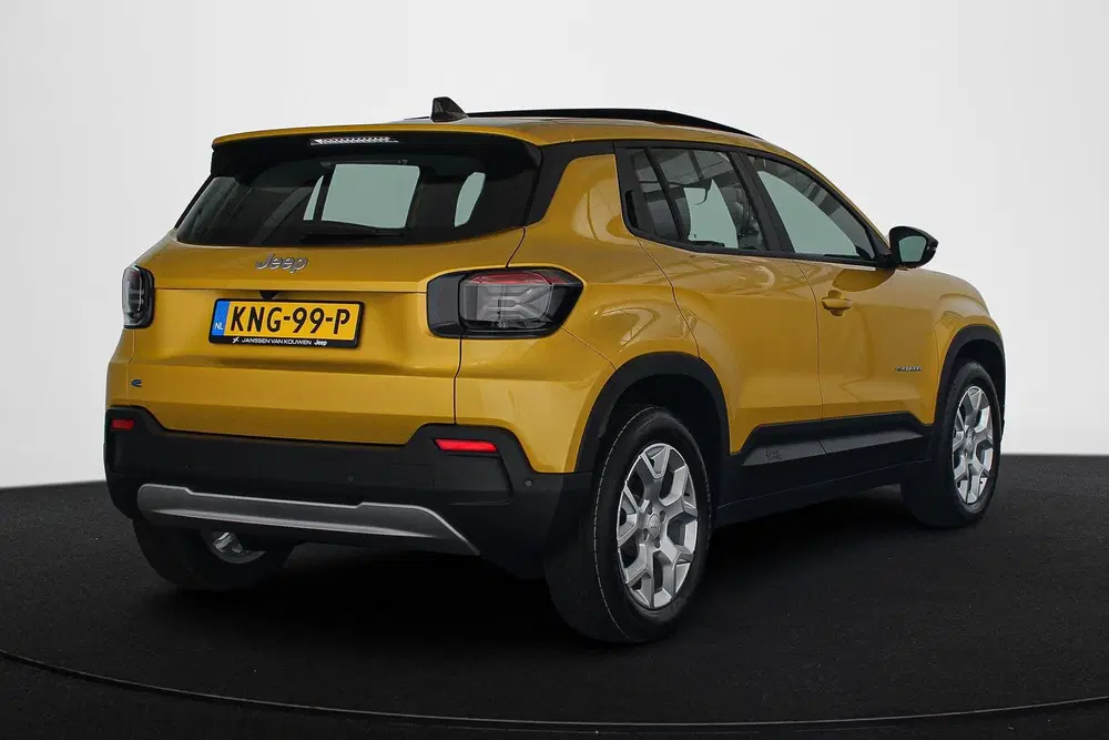 Jeep Avenger Altitude 54 kWh Panoramadak Leder Massage uit 2026, foto 3