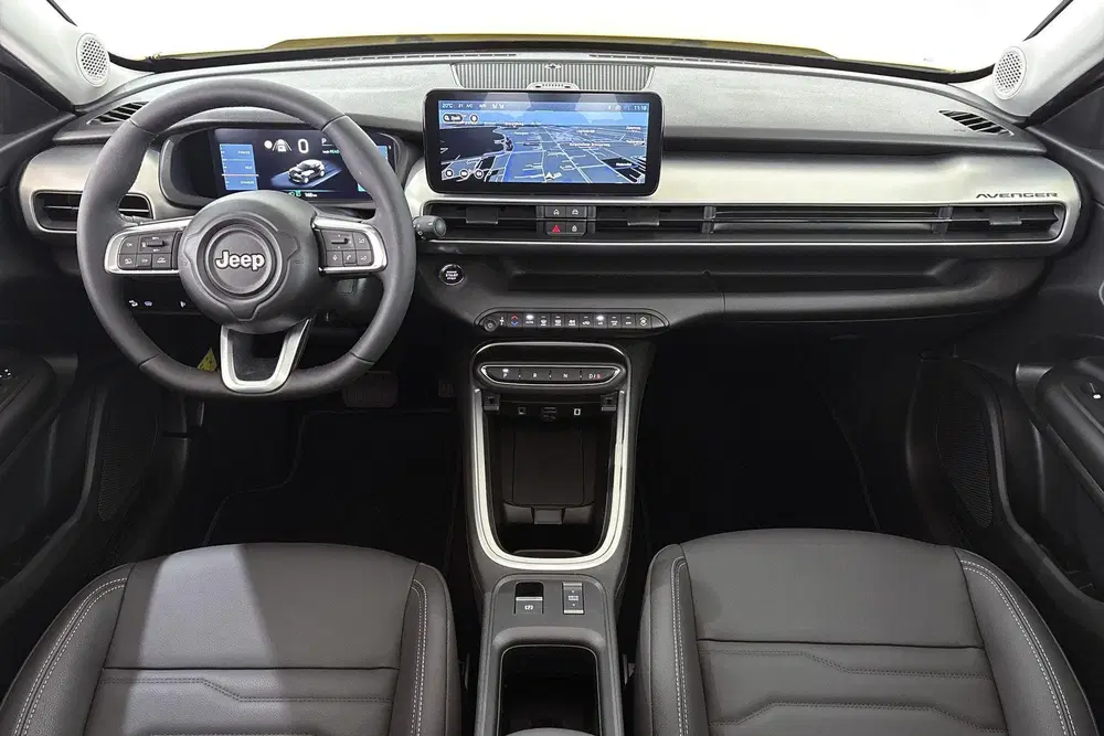 Jeep Avenger Altitude 54 kWh Panoramadak Leder Massage uit 2026, foto 7