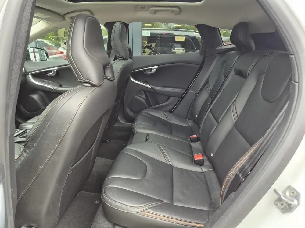 Volvo V40 Cross Country 1.5 T3 Polar+ Luxury uit 2019, foto 8