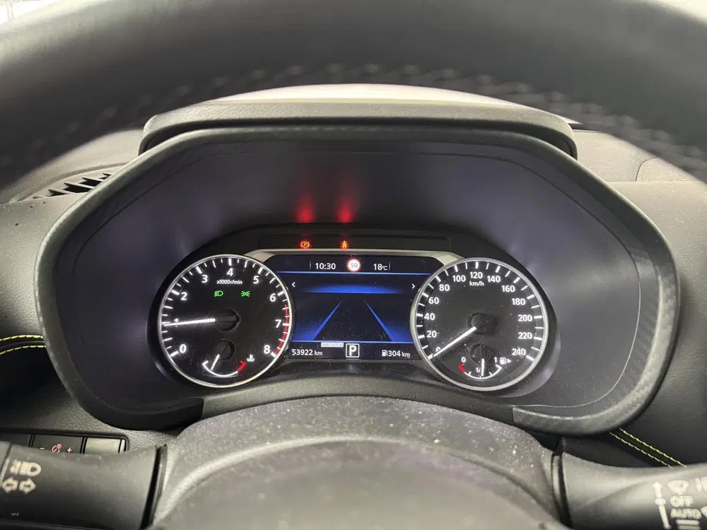 Nissan Juke 1.0 DIG-T Kiiro uit 2022, foto 4