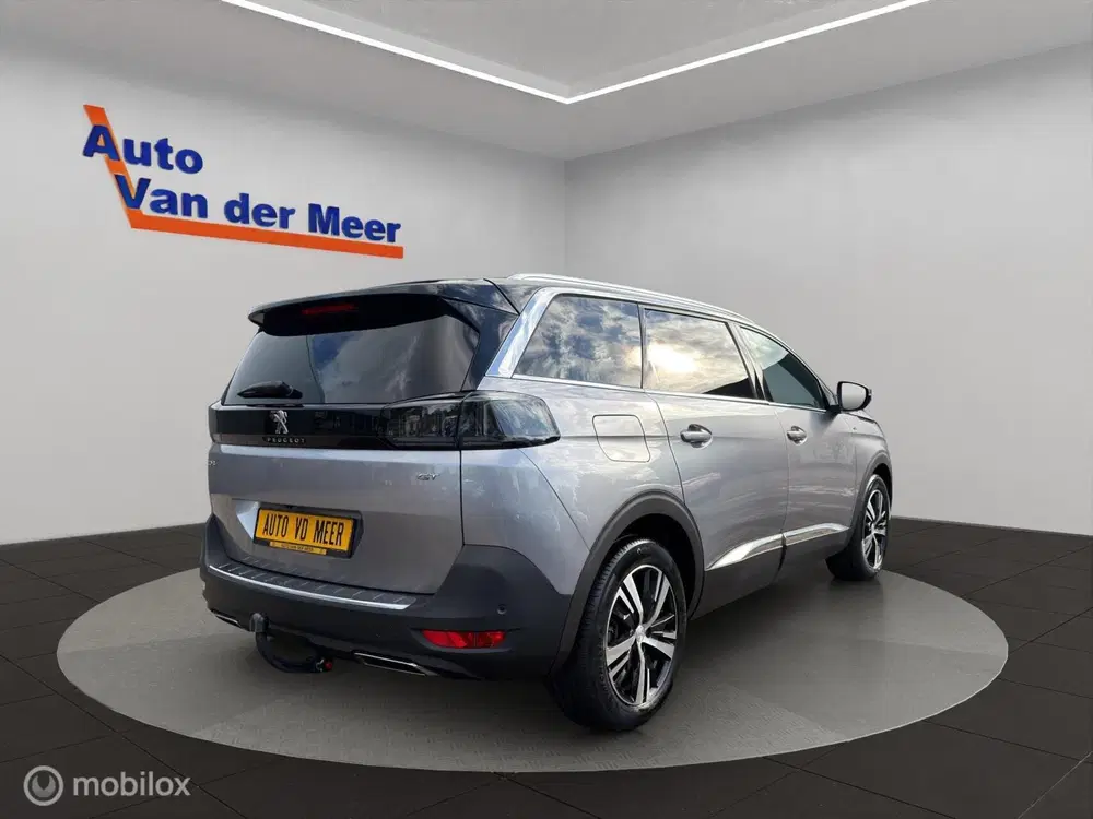 Peugeot 5008 1.2 GT uit 2023, foto 10