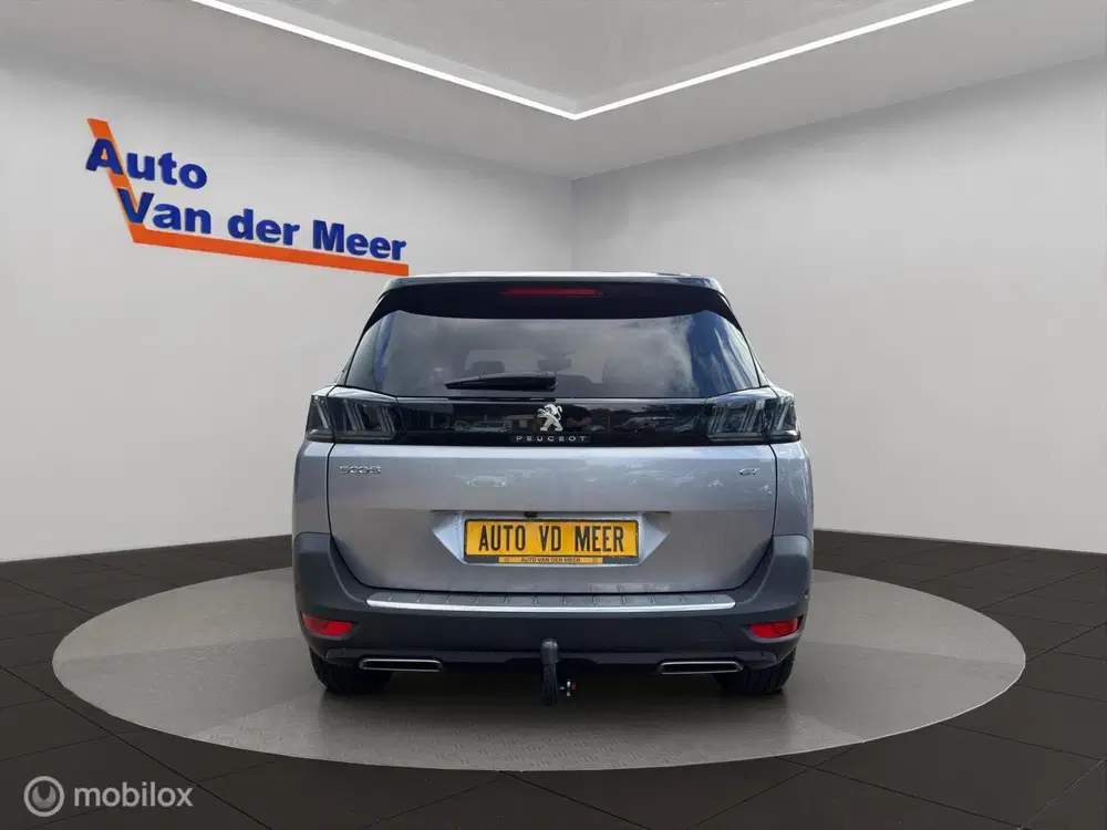 Peugeot 5008 1.2 GT uit 2023, foto 16