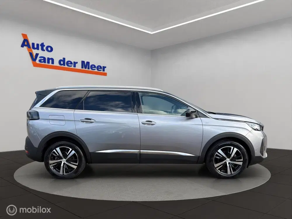 Peugeot 5008 1.2 GT uit 2023, foto 17