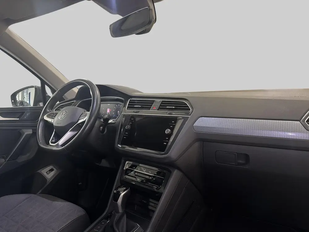 Volkswagen Tiguan 1.5 TSI Life Business uit 2021, foto 13