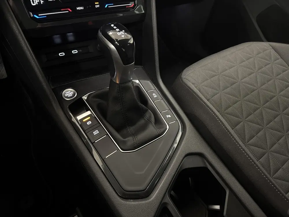 Volkswagen Tiguan 1.5 TSI Life Business uit 2021, foto 18