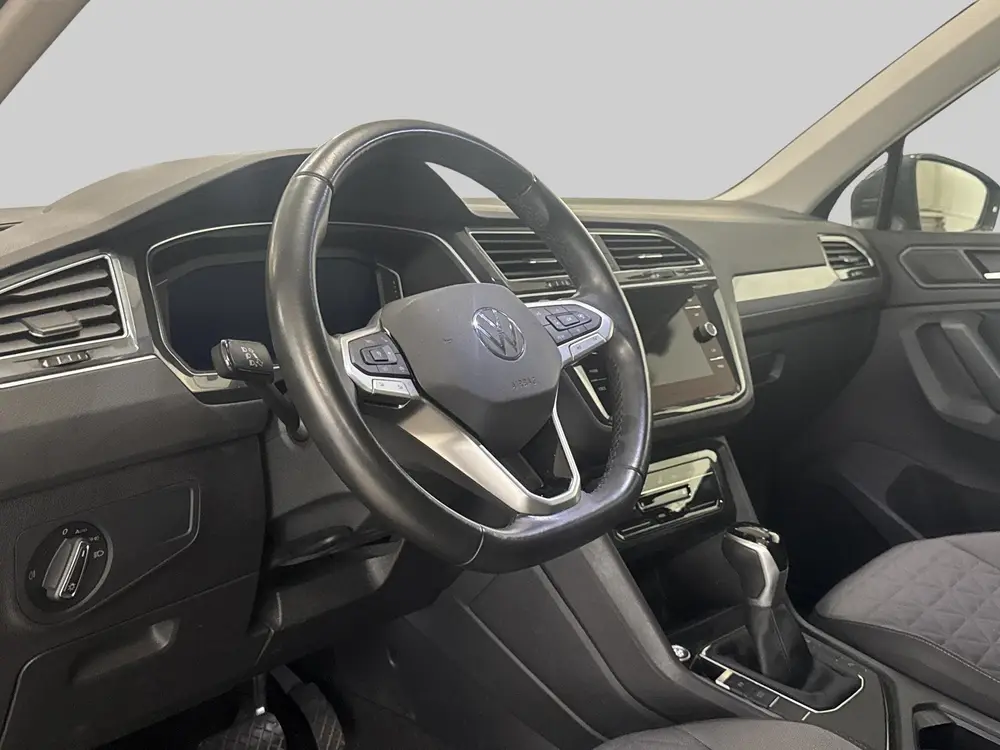 Volkswagen Tiguan 1.5 TSI Life Business uit 2021, foto 4