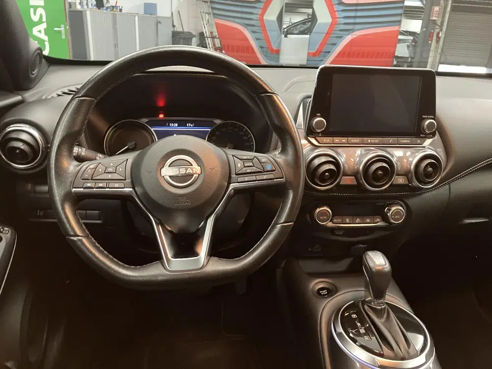 Nissan Juke 1.6 Hybrid Tekna uit 2024, foto 2