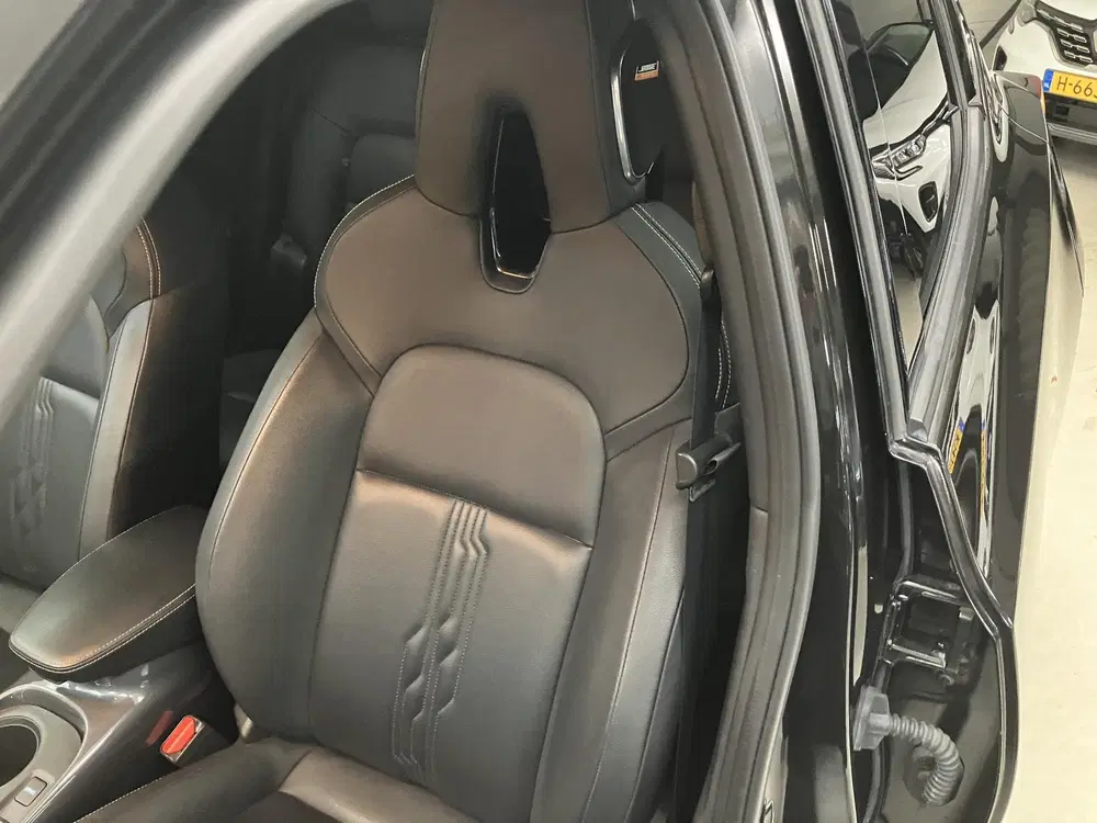 Nissan Juke 1.6 Hybrid Tekna uit 2024, foto 8