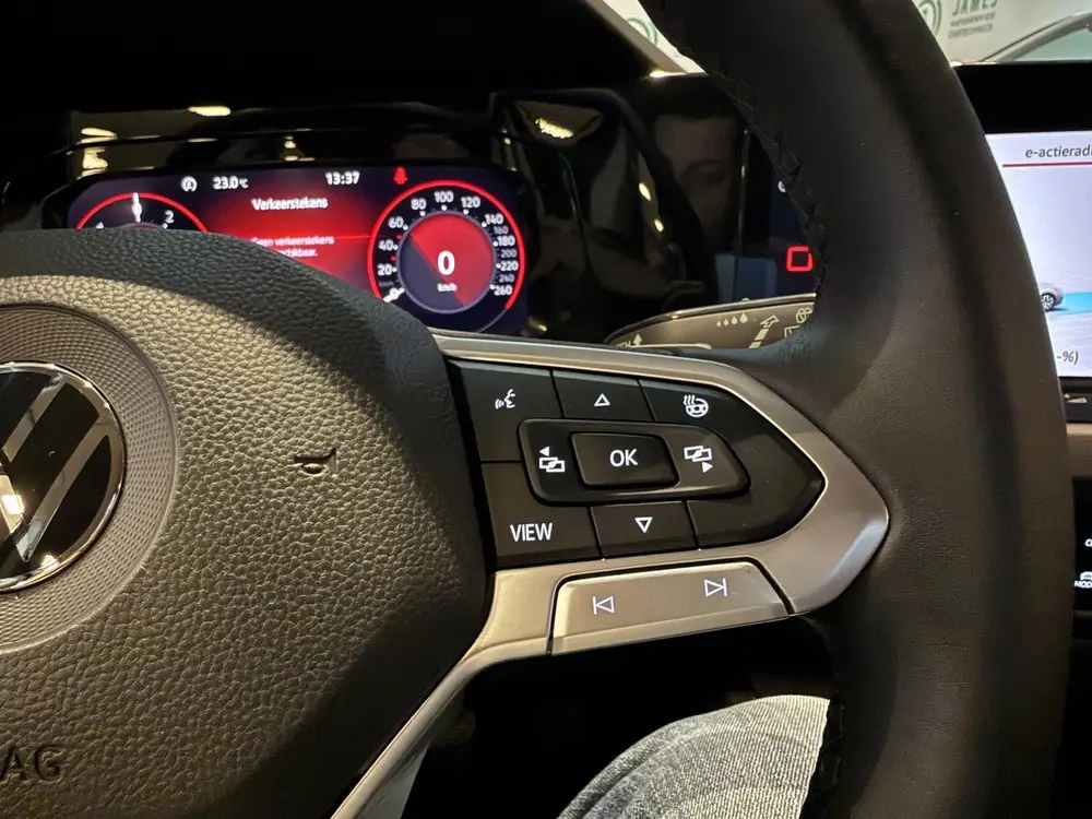 Volkswagen Golf 1.4 eHybrid Style PHEV|CRUISE ADAPTIEF|CARPL uit 2020, foto 17