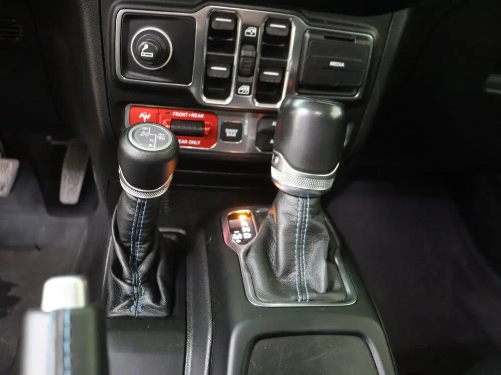 Jeep Wrangler 4XE 380 Rubicon uit 2022, foto 19