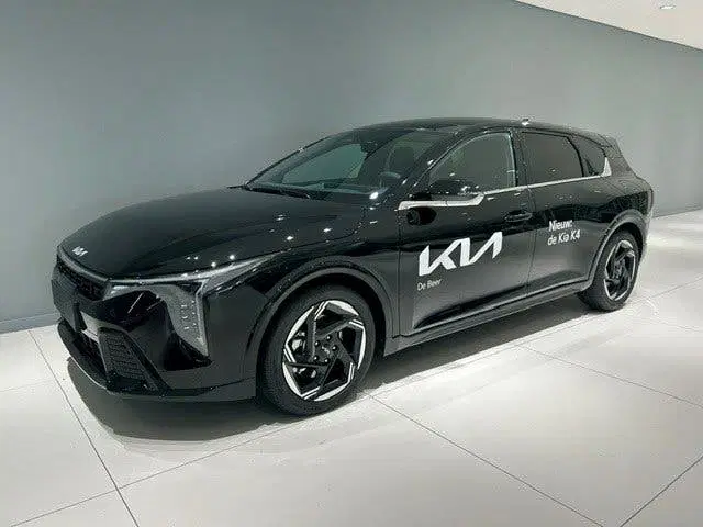 Kia K4 1.0 T-GDi MHEV 115pk DCT7 GT-Line Launch E uit 2026, foto 2