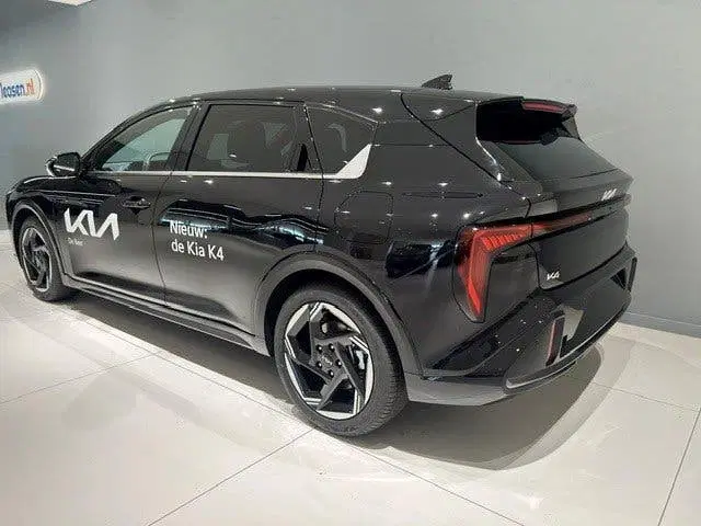 Kia K4 1.0 T-GDi MHEV 115pk DCT7 GT-Line Launch E uit 2026, foto 5