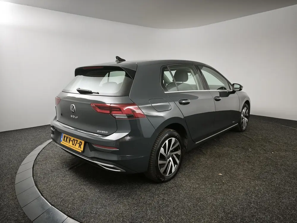 Volkswagen Golf 1.4 eHybrid Style | Adaptieve cruise control uit 2023, foto 2
