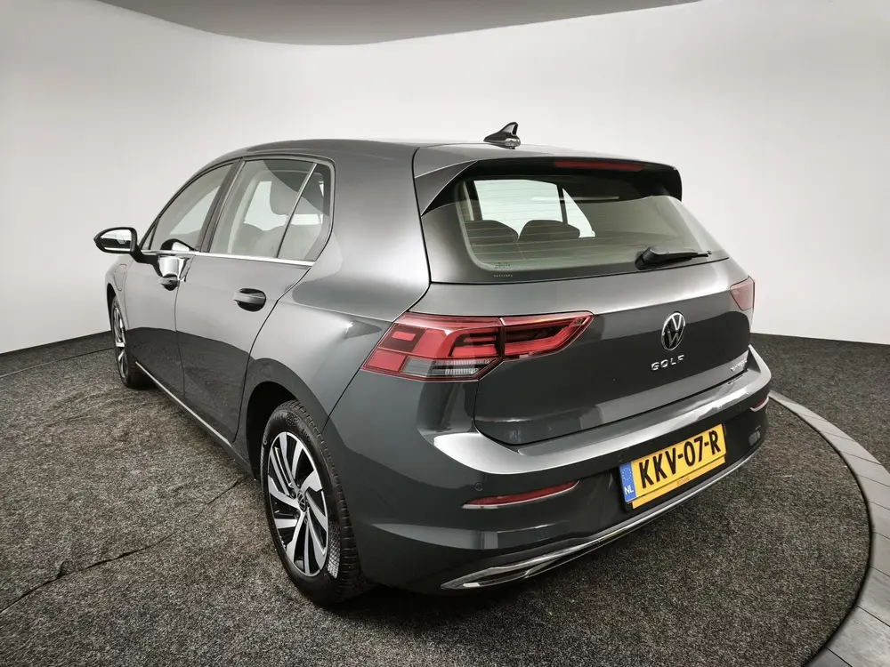 Volkswagen Golf 1.4 eHybrid Style | Adaptieve cruise control uit 2023, foto 6
