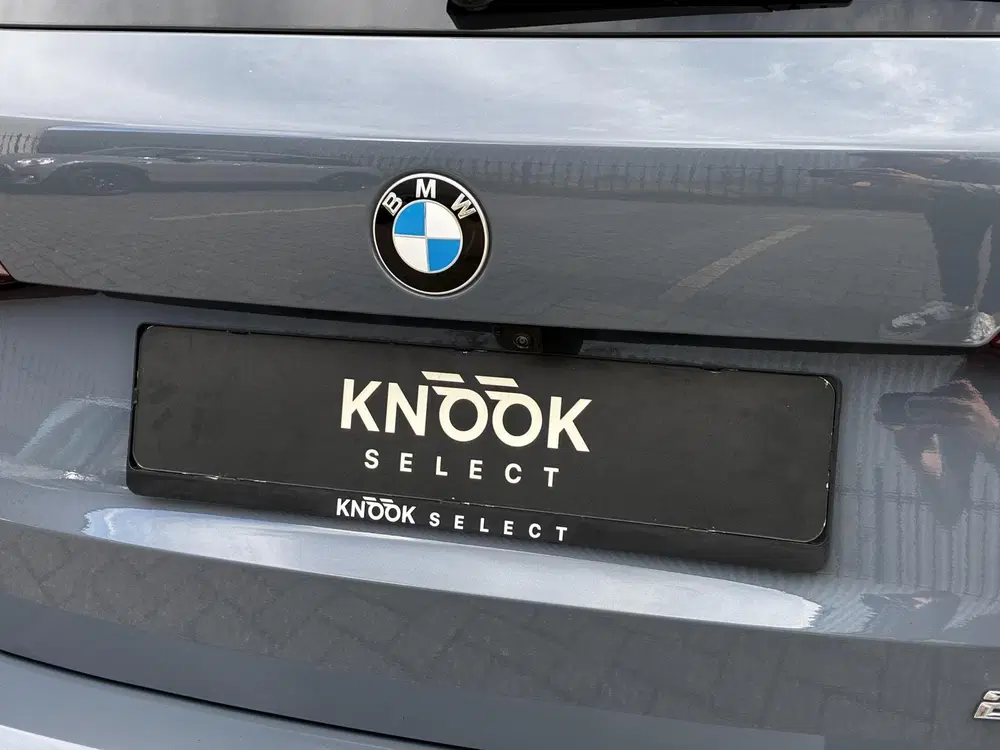 BMW 2-serie 220i Automaat uit 2023, foto 10