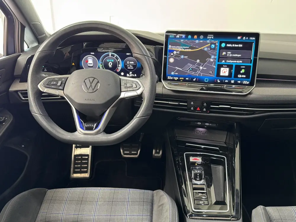 Volkswagen Golf 1.5 eHybrid GTE | Panoramadak | 360° Camera uit 2025, foto 10